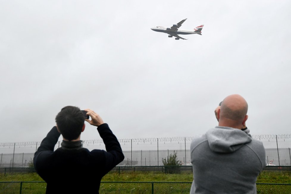 Poslední let jumbo jetu British Airways: 8. října 2020.