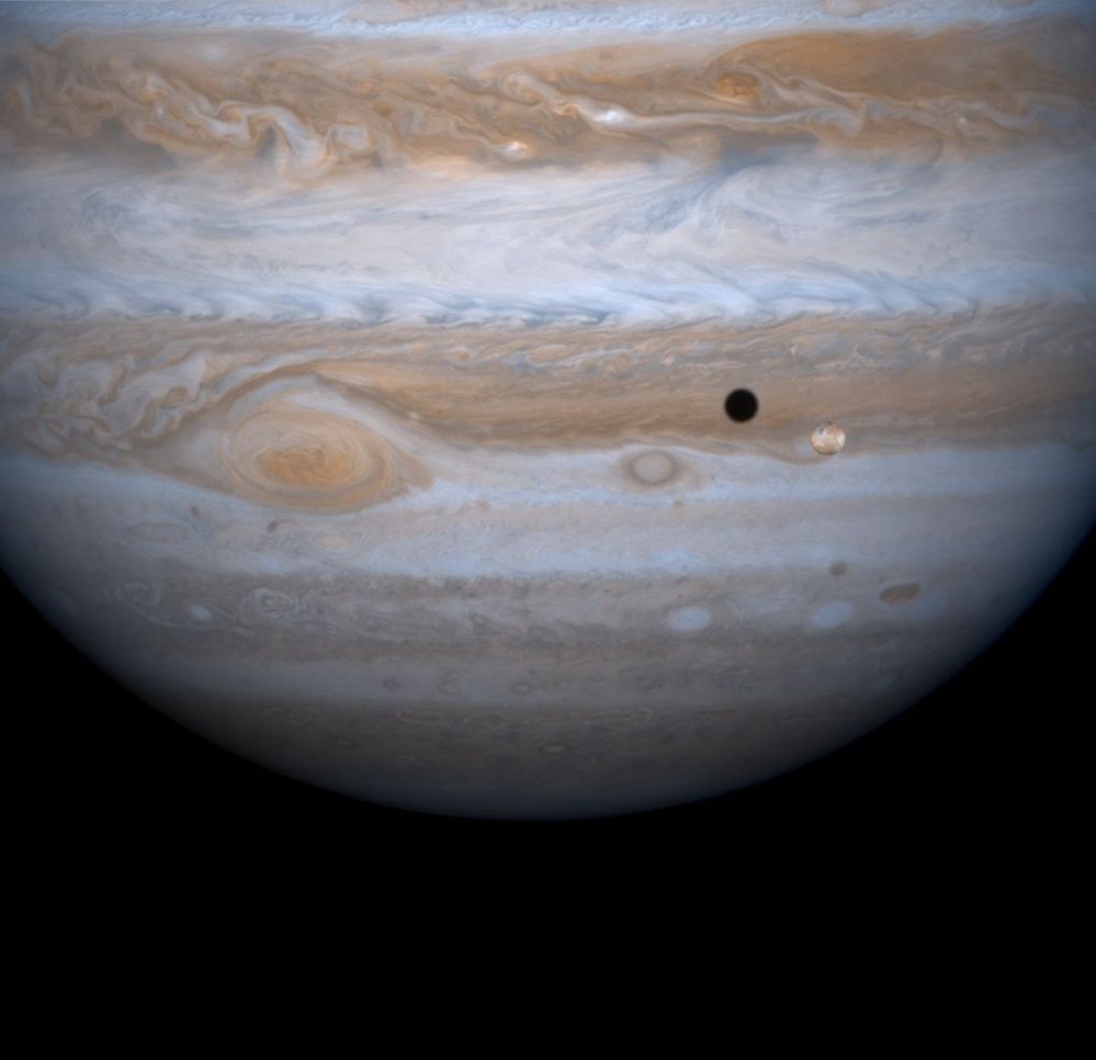 Pán měsíců: Plynový obr Jupiter