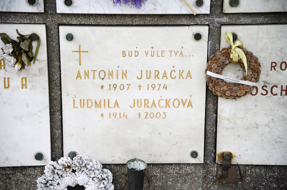 Pohřeb Zdeňka Juračky.