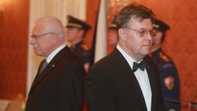 Chmiel při jmenování ministra pro evropské záležitosti s prezidentem Klausem za zády
