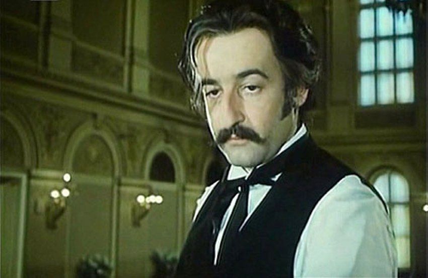 Juraj Herz nejen filmy režíroval, občas zaskočil ve vedlejší roli.