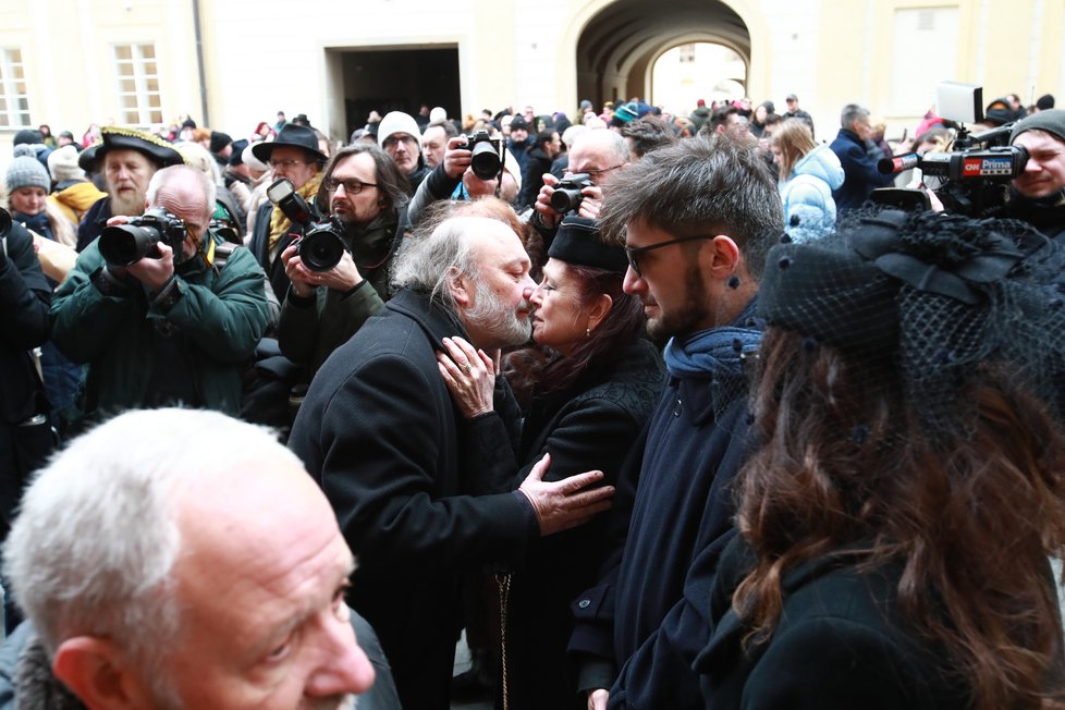 Pohřeb režiséra Juraje Jakubiska - kondolence