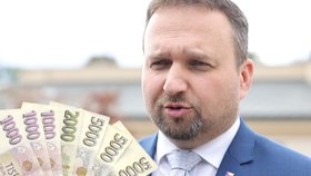 Ministr práce a sociálních věcí Marian Jurečka (KDU-ČSL) plánuje změnu valorizace důchodů.