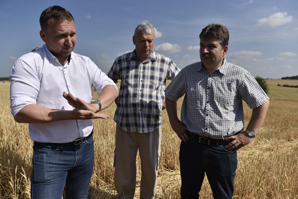 Ministr Jurečka se zemědělci řešil i sucho.