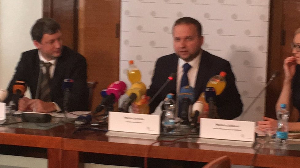 Ministr Jurečka zároveň uvedl, že v českých přesnídávkách byl větší podíl zeleniny, než v německých