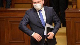 Místopředseda vlády, ministr práce a sociálních věcí Marian Jurečka na schůzi Poslanecké sněmovny (11. 1. 2021)