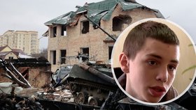 Jurij (14) z Buči jel s tatínkem pro léky: Ruští vojáci otce zastřelili, školáka zachránila kapuce