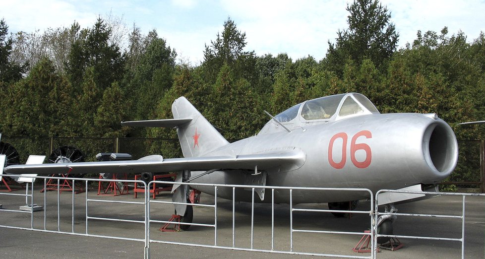 V tomto typu MiG 15 Gagarin zahynul.