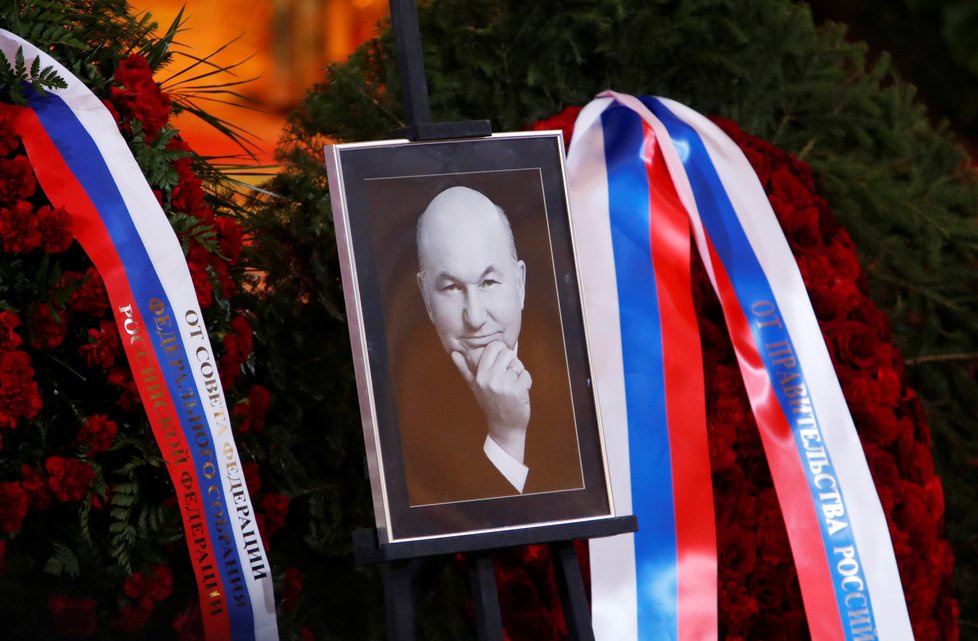 Pohřeb někdejšího starosty Moskvy Jurije Lužkova Město vedl 18 let (12. 12. 2019).