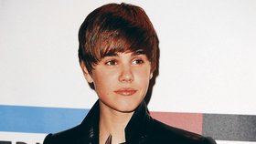 Justin Bieber je idolem náctiletých, kterým způsobil pořádný šok. Při natáčení jednoho dílu seriálu Kriminálka Las Vegas dostal alergický záchvat a skončil v nemocnici