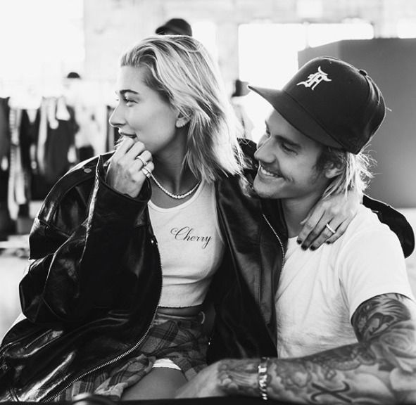 Justin Bieber a Hailey Baldwinová.