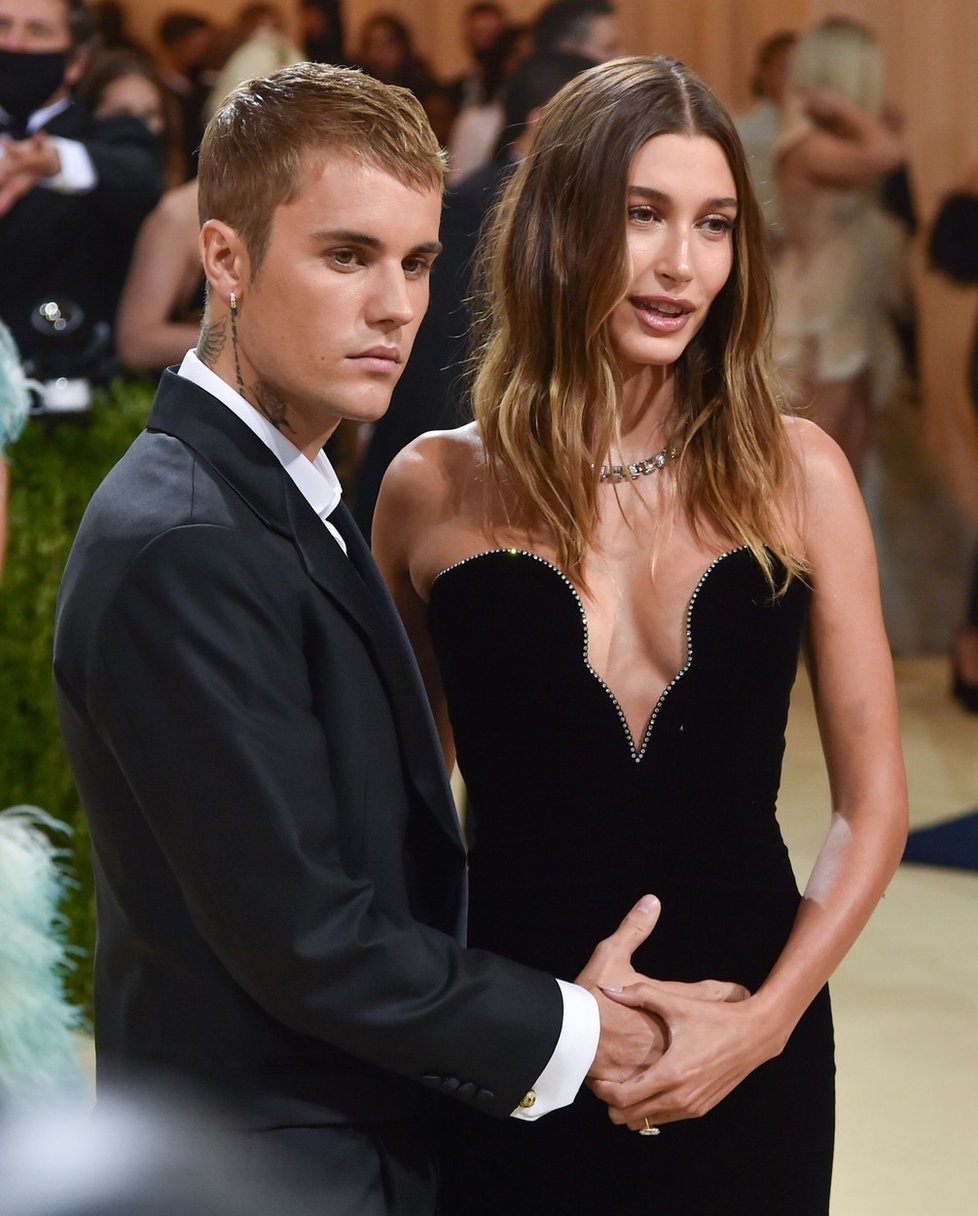 Justin a Hailey Bieber