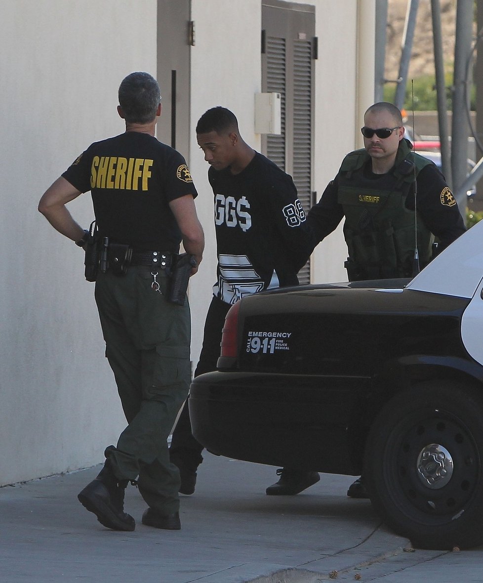 Policie zatkla Bieberova kamaráda rappera Lil Za.
