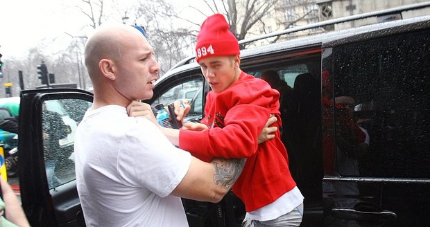 Bodyguard klidní Biebera