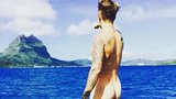 Tudy, přátelé! Idol milionů dívek Justin Bieber ukazoval směr plavby nejen rukama!