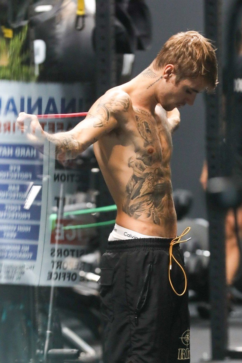 Justin na sobě poslední měsíce maká.