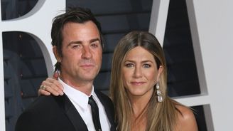 Jennifer Aniston & Justin Theroux se rozvádí! Proč jim manželství nevyšlo?