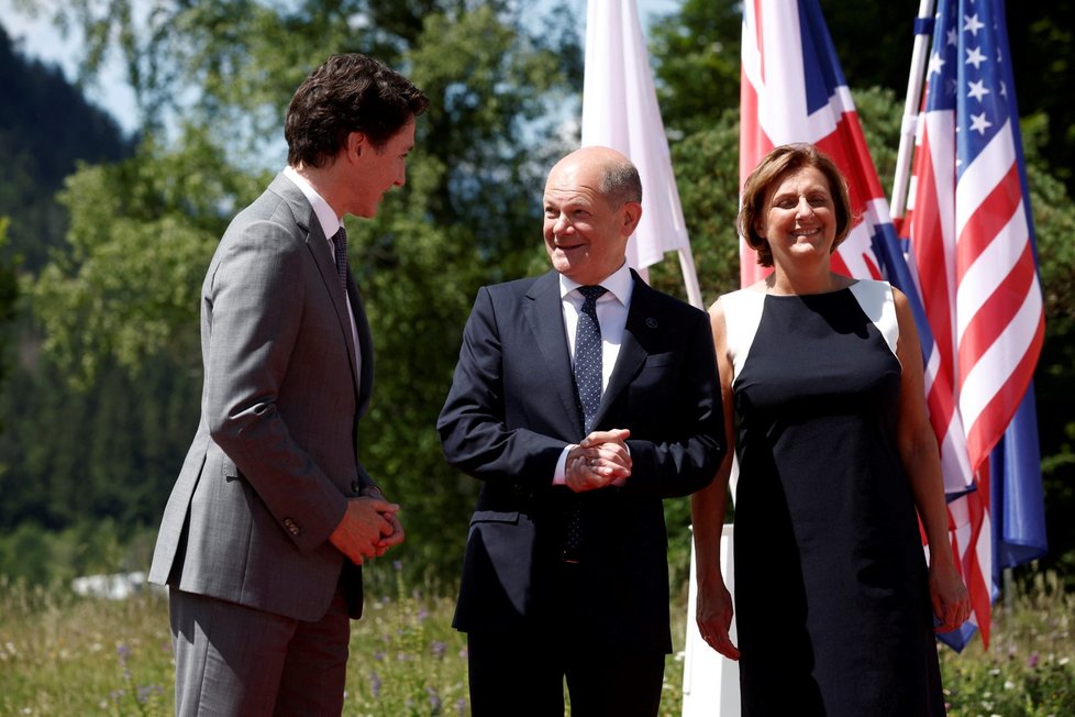 Kanadský premiér Justin Trudeau a německý kancléř Olaf Scholz na summitu G7 (26.6.2022)