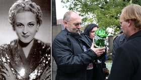 Syn uložil do hrobu urnu Zity Kabátové: Mami, nikdy jsme si nebyli blíž!