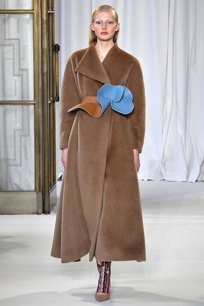 Delpozo podzim/zima 2018-2019 Delpozo podzim/zima 2018-2019