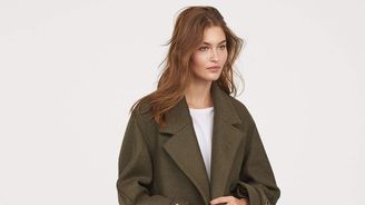 Vlněný kabát na celý život: Kde ho právě teď koupíte a jak se o něj starat? Vlněný kabát na celý život: Kde ho právě teď koupíte a jak se o něj starat?