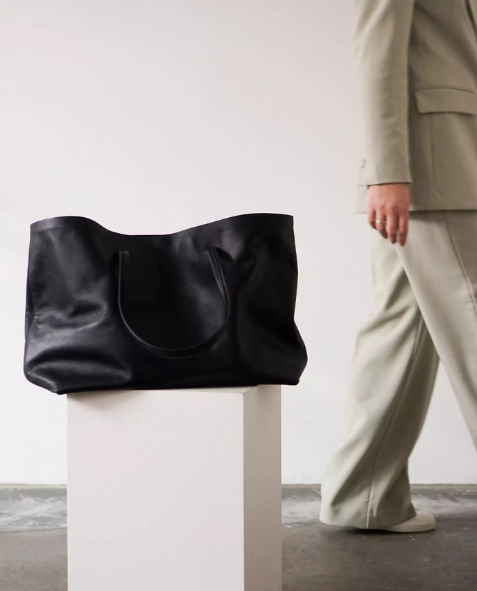 Flattered, 299 eur, www.flattered.com Flattered, 299 eur, www.flattered.com