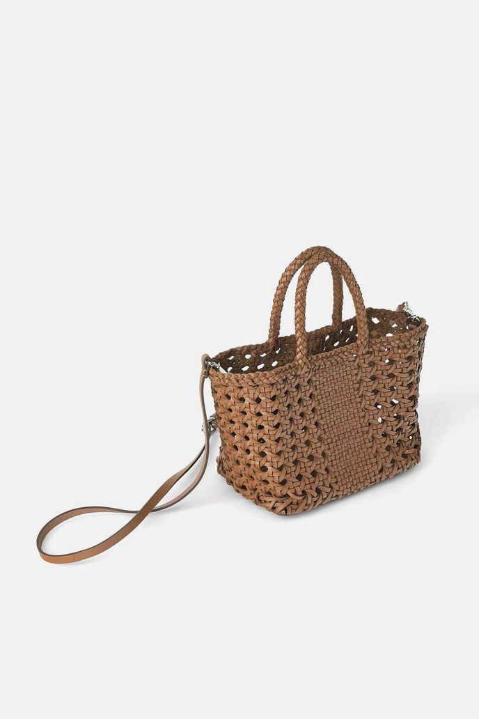 Zara, 1799 Kč Zara, 1799 Kč