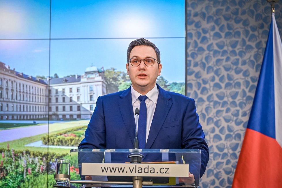 Jednání vlády: Ministr zahraničních věcí Jan Lipavský (Piráti) (27.10.2022)