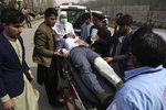 Při výbuchu v Kábulu zemřelo nejméně 27 lidí, desítky lidí jsou zraněny (6.3.2020)