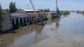 Následky zničení Kachovské přehrady na Ukrajině (6.6.2023)