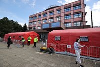Po pauze znovu otevírá centrum pro uprchlíky ve Vysočanech. Ukrajincům už nenabízí ubytování