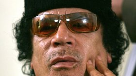 Kaddáfí se nechce vzdát moci, boje trvají už několik měsíců