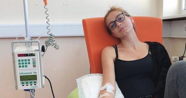 Anna Kadeřávková se léčí na klinice