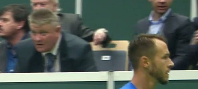 Předsedovi Českého tenisového svazu se při Davis Cupu v Ostravě udělalo nevolno
