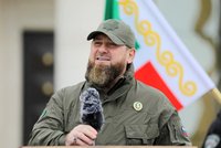 Promyšlený manévr, nebo skutečný odchod: Putinův řezník Kadyrov oznámil „pauzu na neurčito“