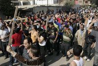 Střety křesťanů v Káhiře: Jeden mrtvý, přes šedesát zraněných