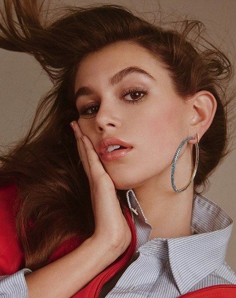 Kaia Gerber pro POP magazín