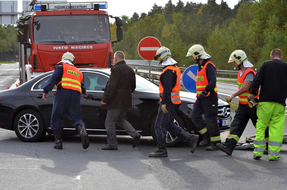 Jiří Kajínek boural ve svém luxusním mercedesu