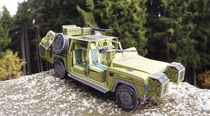 Vojenská technika: Land Rover Defender 130 Kajman