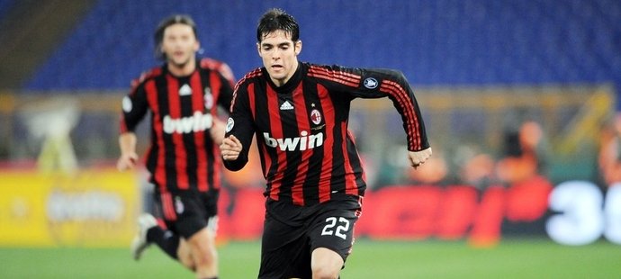 Kaká se vrátil do AC Milán.