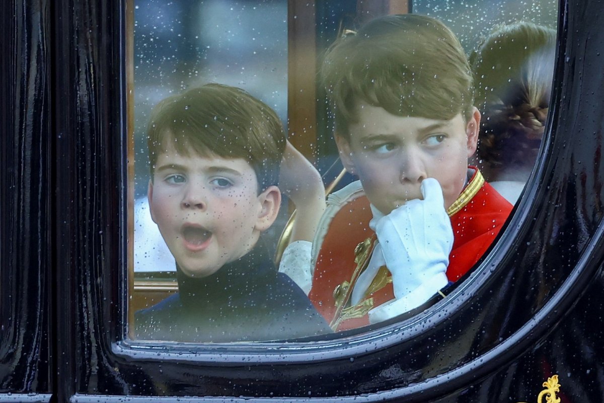 Korunovace krále Karla III.: Princové George a Louis