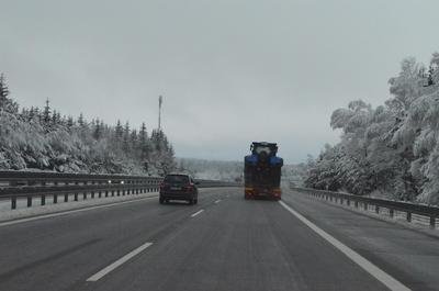 Situace na D1: Silničáře zaskočil kalamitní sníh