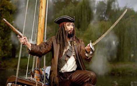 Kdo se proměnil v Jacka Sparrowa?