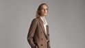 Sako, 3995 Kč, kulotky, 2295 Kč, obojí Massimo Dutti, www.massimodutti.com