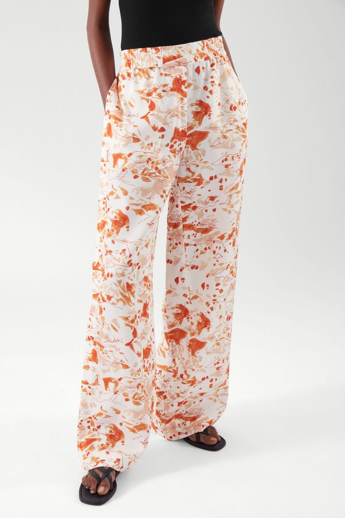 COS, 69 eur, www.cosstores.com COS, 69 eur, www.cosstores.com