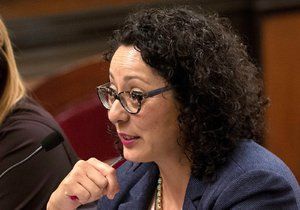 Cristina Garciová, jedna z tváří kampaně #MeToo a zároveň demokratická poslankyně z Kalifornie sama čelí obvinění ze sexuálního obtěžování