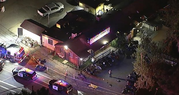 Šílenec střílel v motorkářském baru: Zemřeli 4 lidé včetně útočníka