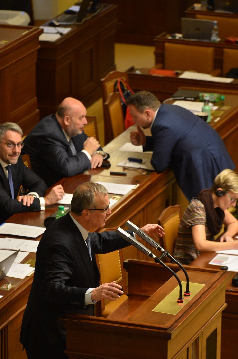 Miroslav Kalousek kritizoval státní rozpočet. Je prý připravený jen pro konec světa (19. 12. 2018).