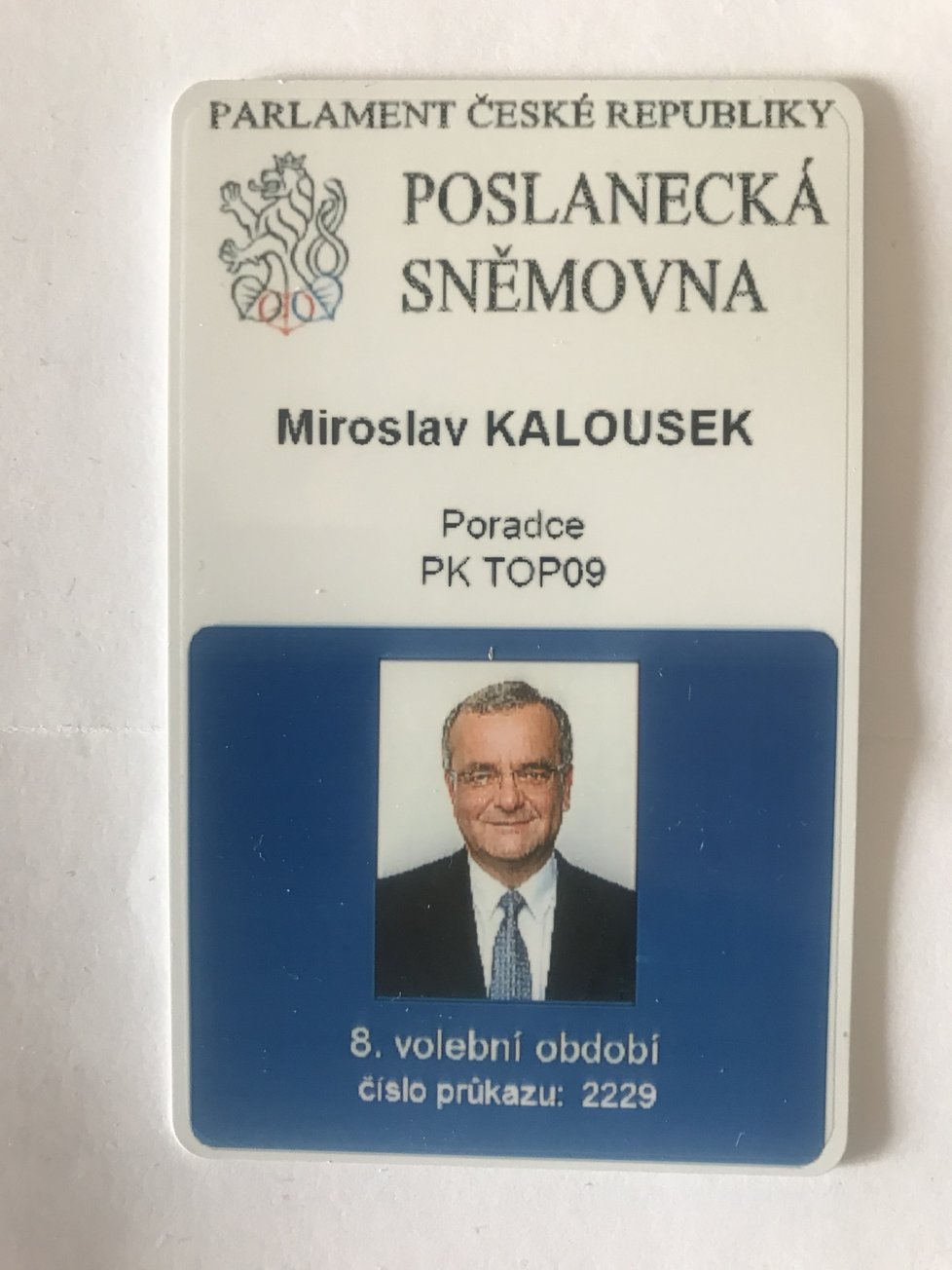 Miroslav Kalousek může do Poslanecké sněmovny na zvláštní kartičku. Je nově poradce poslaneckého klubu TOP 09