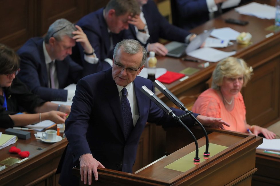 Miroslav Kalousek řeční v Poslanecké sněmovně (4. 6. 2019)